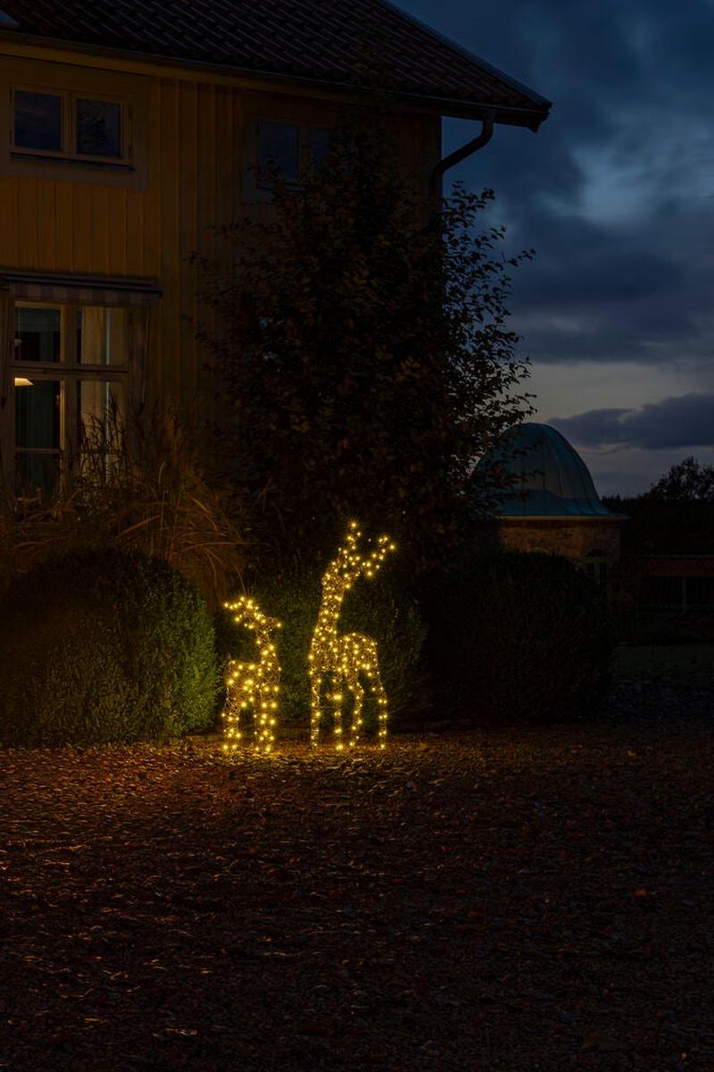 Reinsdyr i kunstrotting med LED utendørs – 130 cm-Julebelysning dekor og pynt ute-Konstsmide-Brun-4571-600-Lightup.no