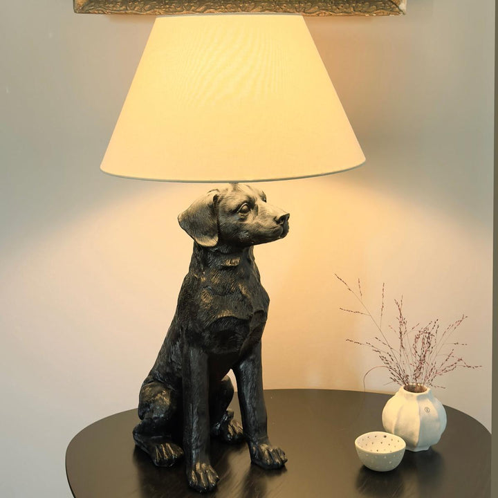Retriver bordlampe-Bordlamper-Aneta Lighting-Svart / Hvit-28090-15-00-Lightup.no