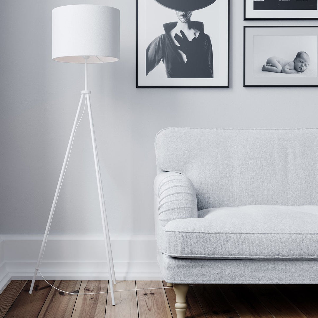 Rina gulvlampe-Gulvlamper-By Rydens-Hvit-Brs-4100700-5000-Lightup.no