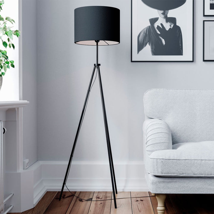 Rina gulvlampe-Gulvlamper-By Rydens-Hvit-Brs-4100700-5000-Lightup.no