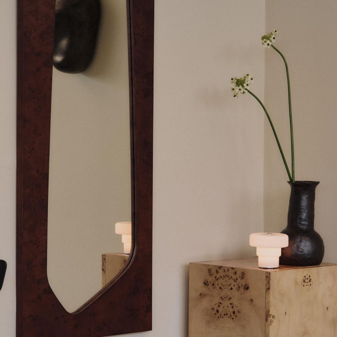Ripple bærbar bordlampe-Bordlamper-Ferm Living-Hvit-Feg__1104272107-Lightup.no
