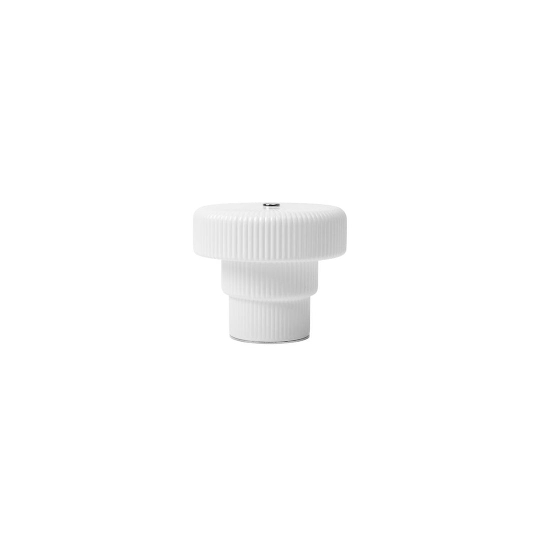 Ripple bærbar bordlampe-Bordlamper-Ferm Living-Hvit-Feg__1104272107-Lightup.no