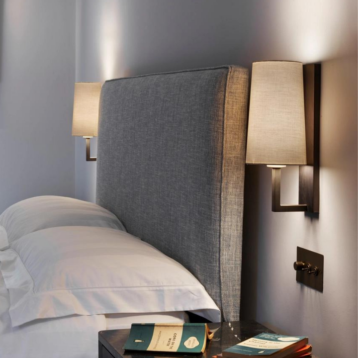 Riva 350 vegglampe med stoffskjerm-Vegglamper-Astro Lighting-Bronse / Hvit-Asg__1214010+5018004-Lightup.no