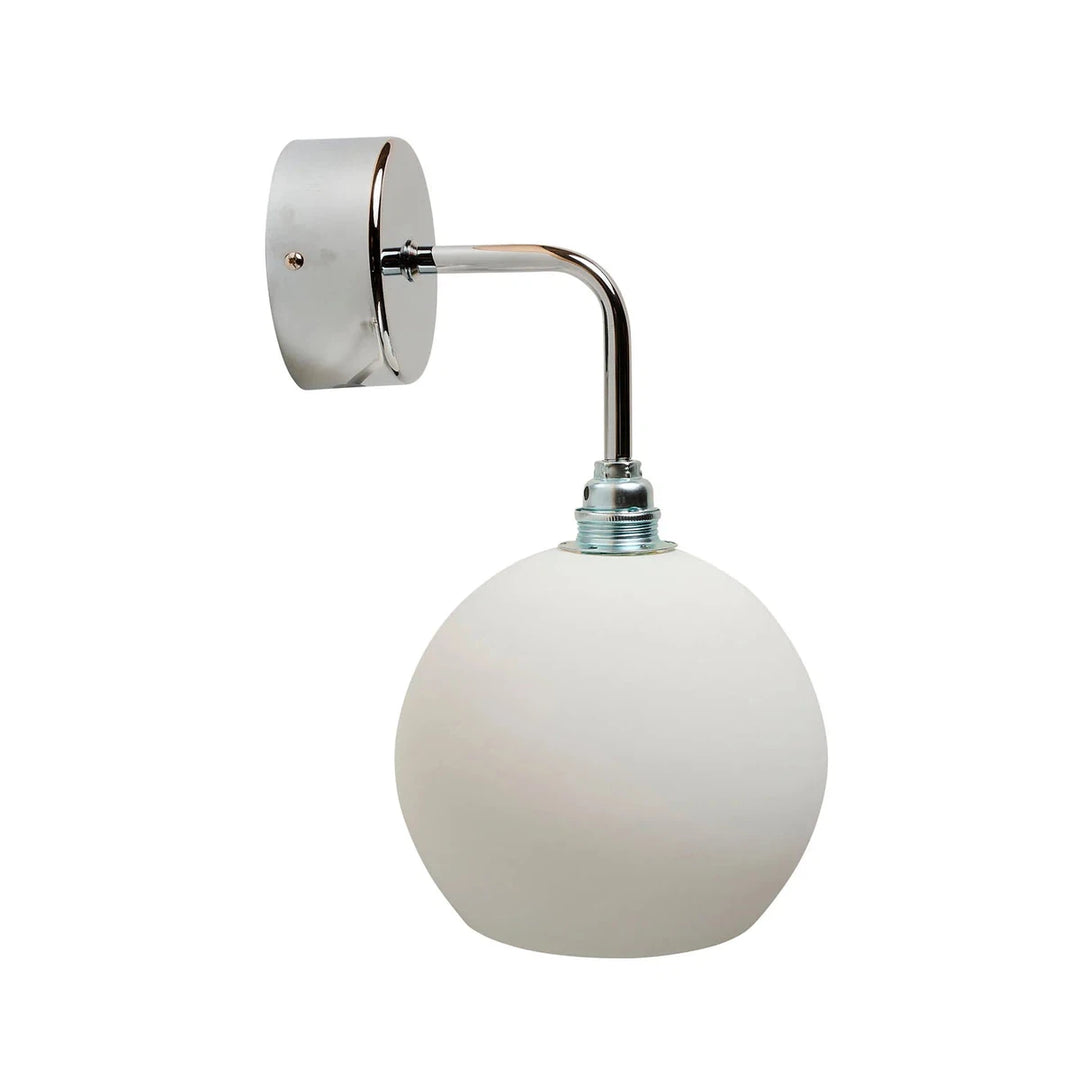 Rowan vegglampe small-Vegglamper-EBB & FLOW-Krom / kornet marshmallow-LA101562W-Lightup.no