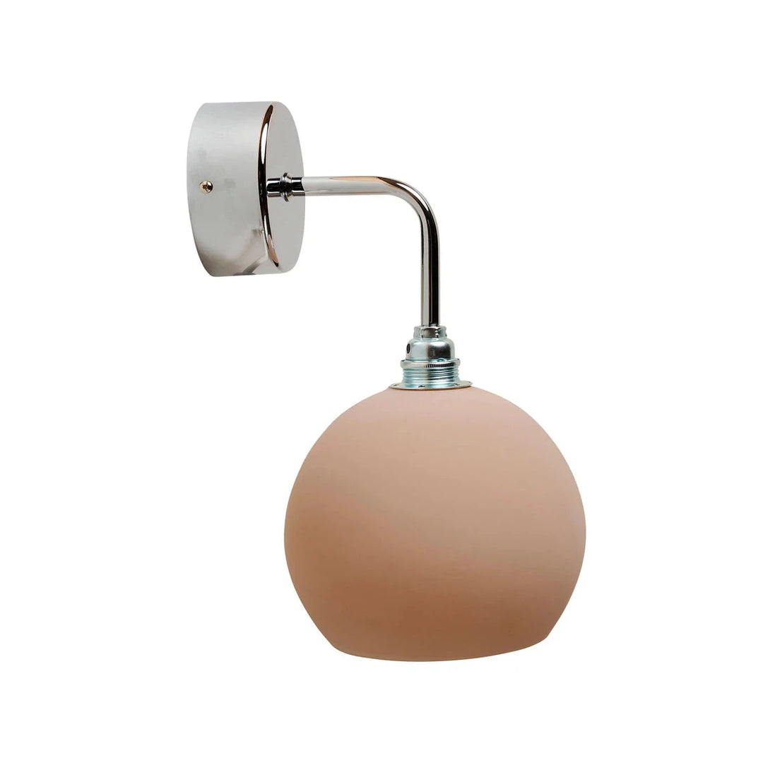 Rowan vegglampe small-Vegglamper-EBB & FLOW-Krom / kornet latte-LA101566W-Lightup.no