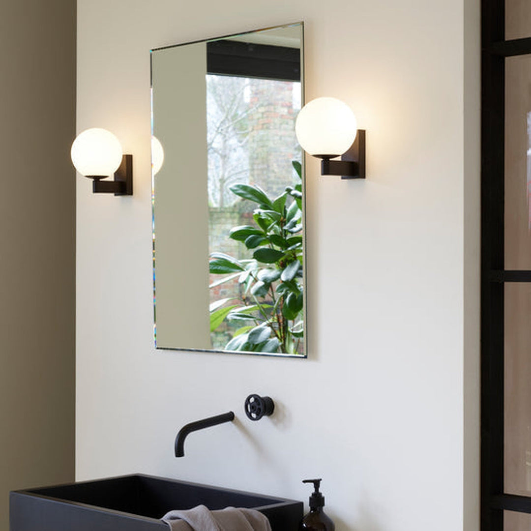 Sagara Vegglampe IP44-Baderomsbelysning vegglamper-Astro Lighting-Svart-Asg__1168003-Lightup.no