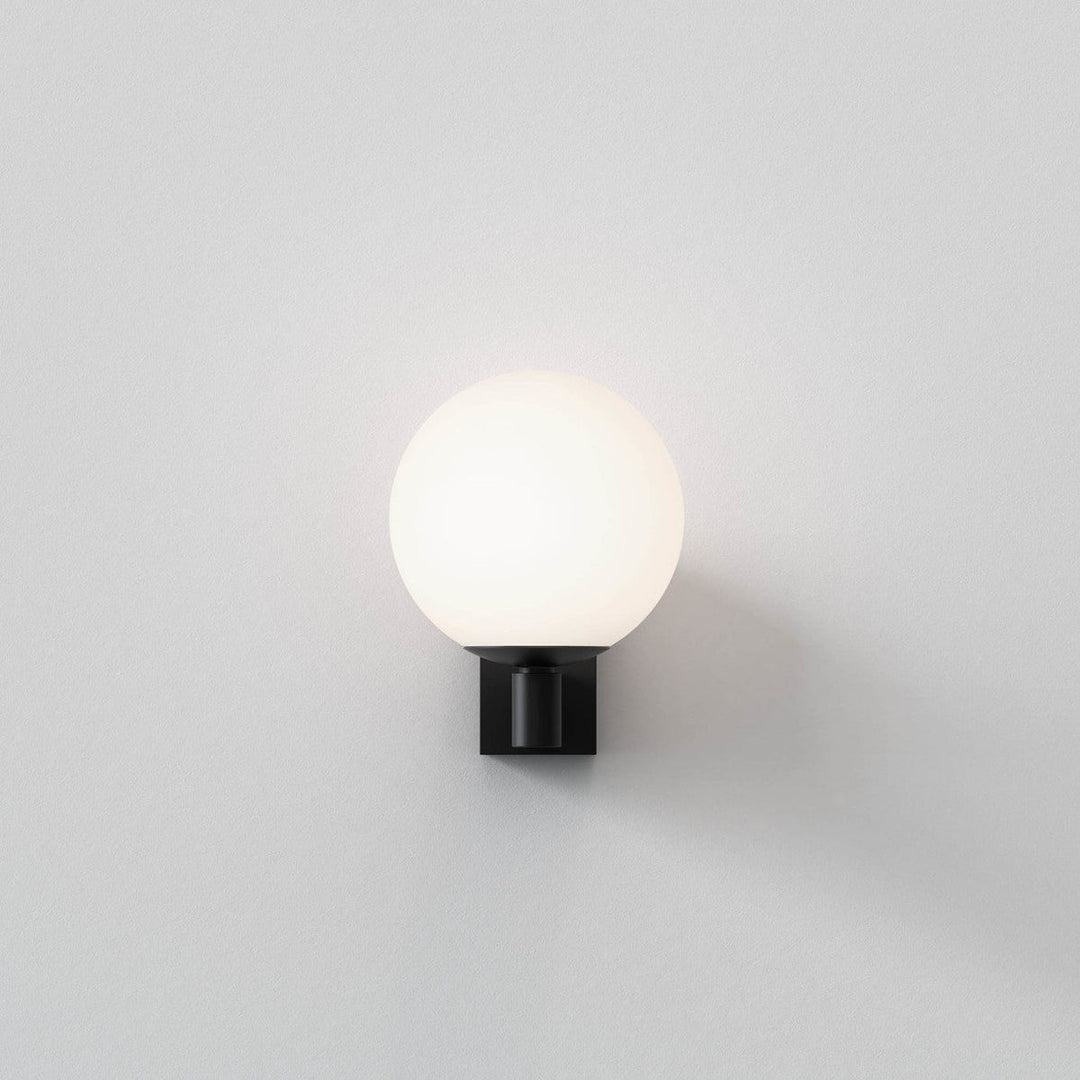 Sagara Vegglampe IP44-Baderomsbelysning vegglamper-Astro Lighting-Svart-Asg__1168003-Lightup.no
