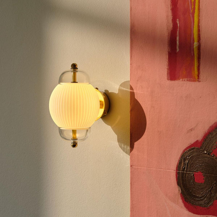 Shahin vegglampe-Vegglamper-Design by Us-Messing / Opal-Des__29004-Lightup.no