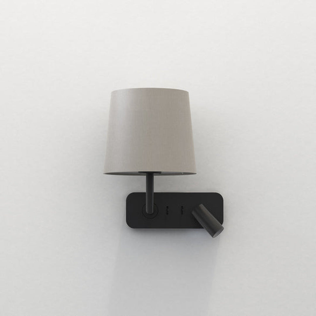 Side by Side vegglampe med skjerm-Vegglamper-Astro Lighting-Svart / Putty-Asg__1406002+5018037-Lightup.no