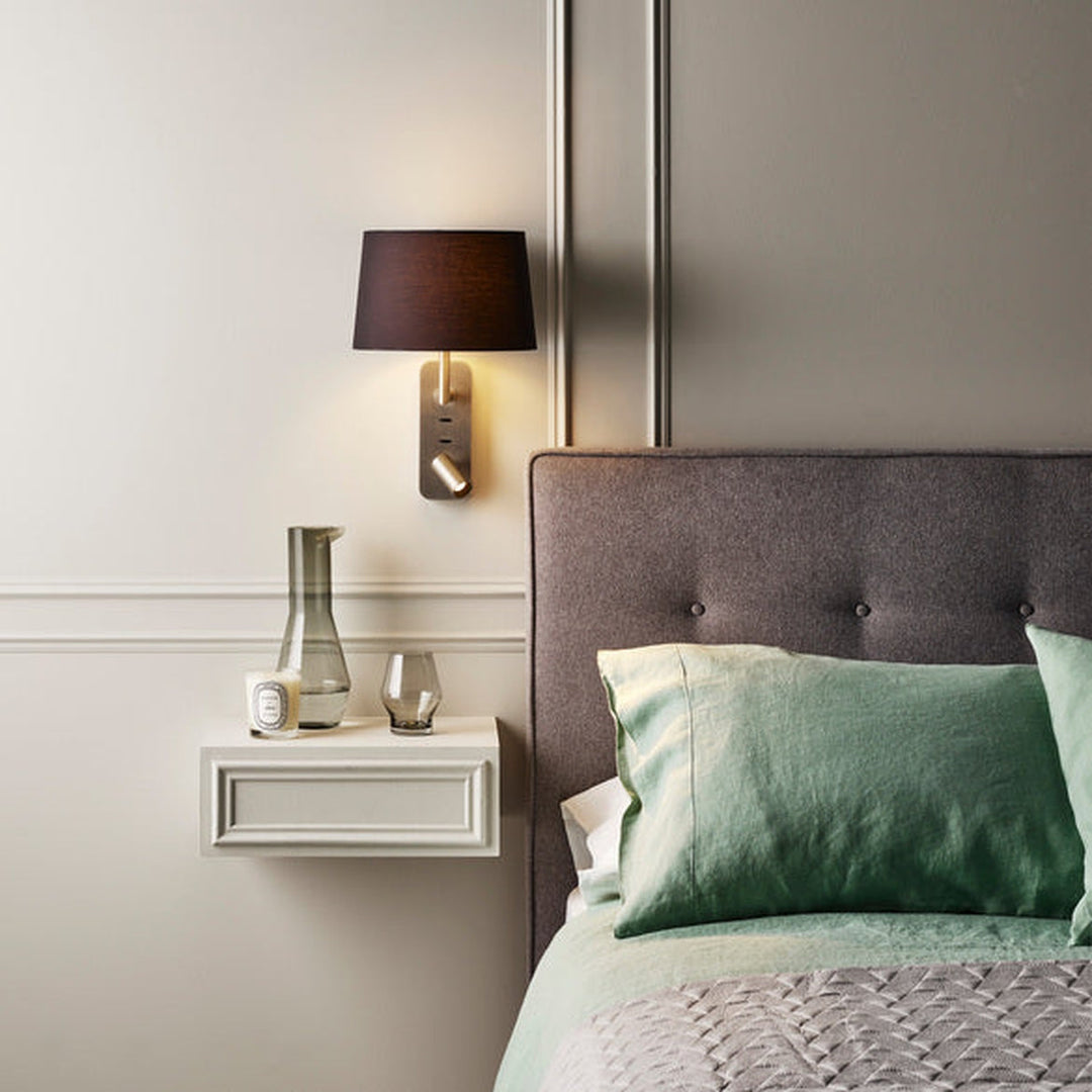 Side by Side vegglampe med skjerm-Vegglamper-Astro Lighting-Bronse / Hvit-Asg__1406004+5018035-Lightup.no