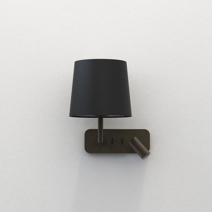 Side by Side vegglampe med skjerm-Vegglamper-Astro Lighting-Bronse / Hvit-Asg__1406004+5018035-Lightup.no