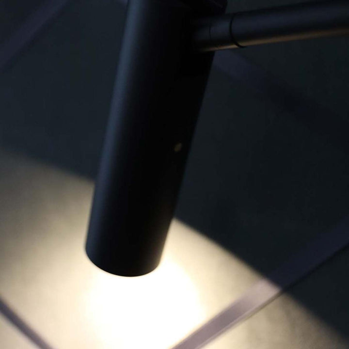 Slim bordlampe-Bordlamper-Luminor-Svart-5714198600731-Lightup.no