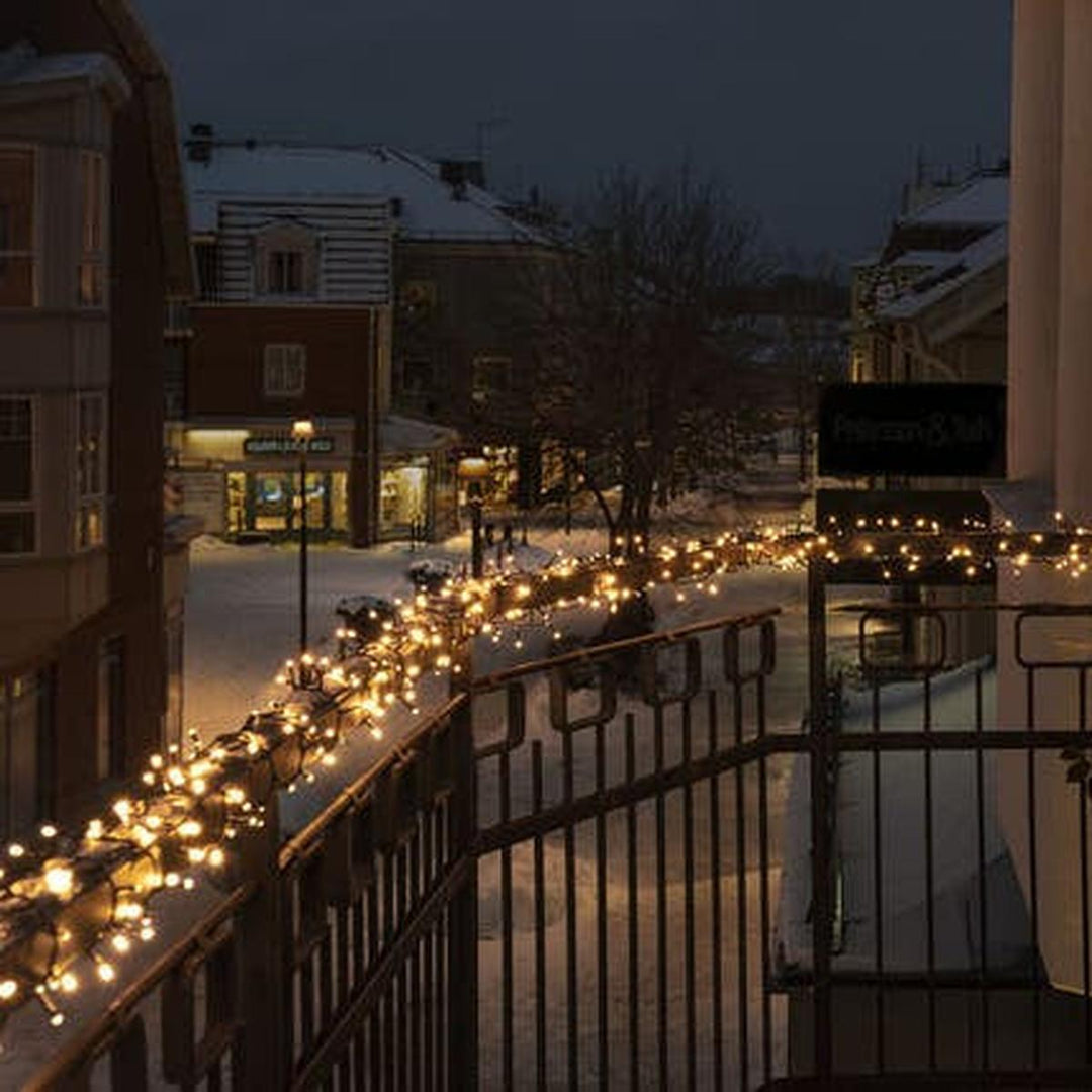 Slynge cluster 800 varmhvit 17,5 meter IP44 - utendørs-Julebelysning juletrelys og slynger-Konstsmide-Svart-3869-100-Lightup.no