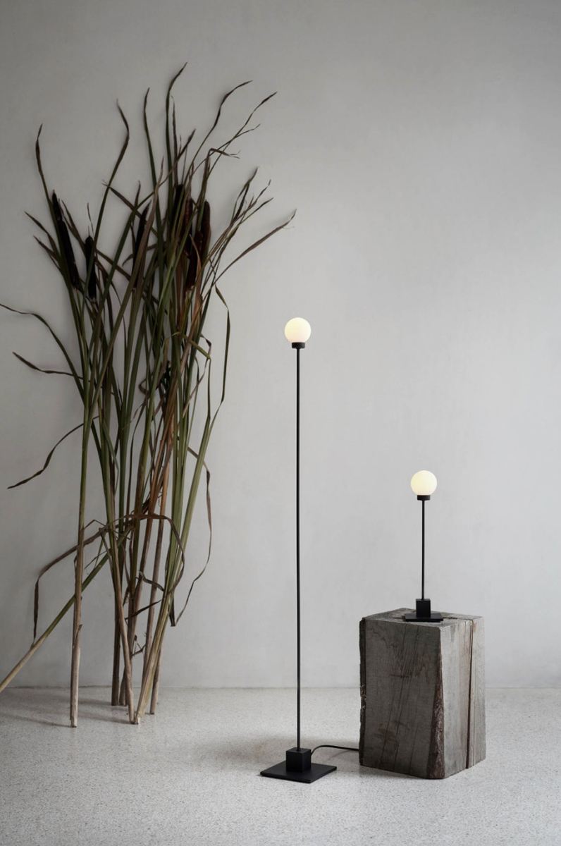 Snowball gulvlampe-Gulvlamper-Northern-Stål-NOn__714-Lightup.no