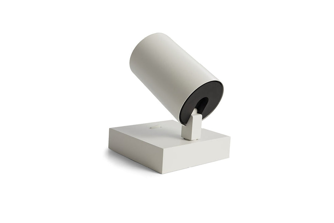 Spoton firkantet vegglampe GU10 med bryter-Vegglamper-Antidark-Hvit-2-300-10-1-1-Lightup.no