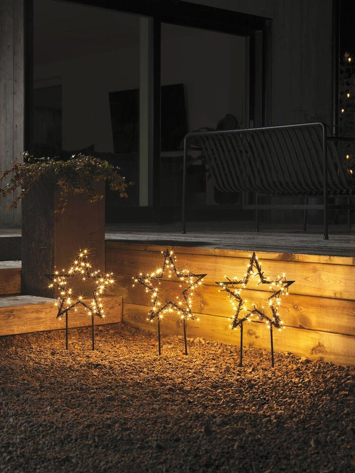 Stjerner på pinne med 240 LED utendørs – 3 stk-Julebelysning dekor og pynt ute-Konstsmide-Svart-4464-800-Lightup.no
