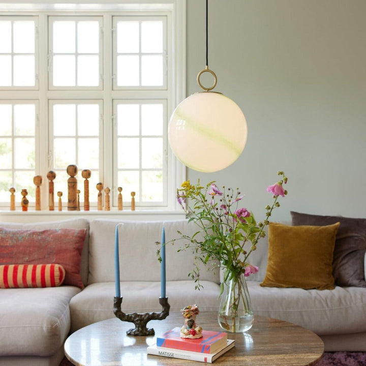 Stockholm takpendel Ø24 cm-Takpendler-Halo Designs-Opal/Marmorbrun-5705639745609-Lightup.no