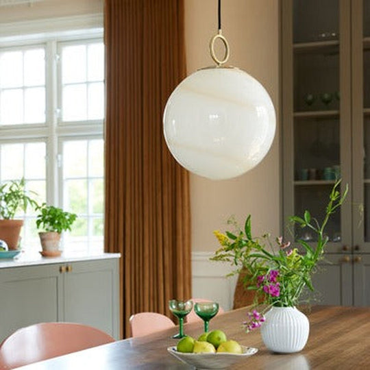 Stockholm takpendel Ø30 cm-Takpendler-Halo Designs-Opal/Marmorbrun-5705639745654-Lightup.no