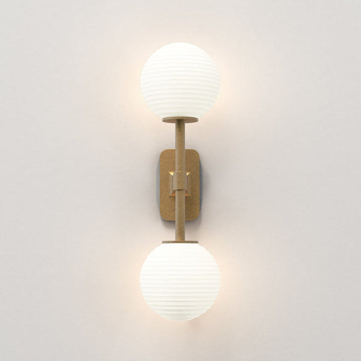 Tacoma Twin vegglampe IP44-Baderomsbelysning vegglamper-Astro Lighting-Messing / Opal-Asg__1429008+5036001-Lightup.no