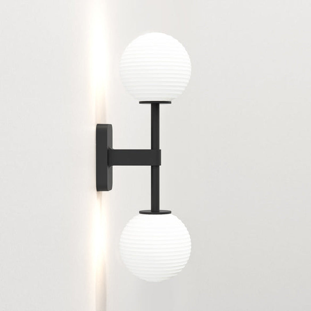Tacoma Twin vegglampe IP44-Baderomsbelysning vegglamper-Astro Lighting-Messing / Opal-Asg__1429008+5036001-Lightup.no