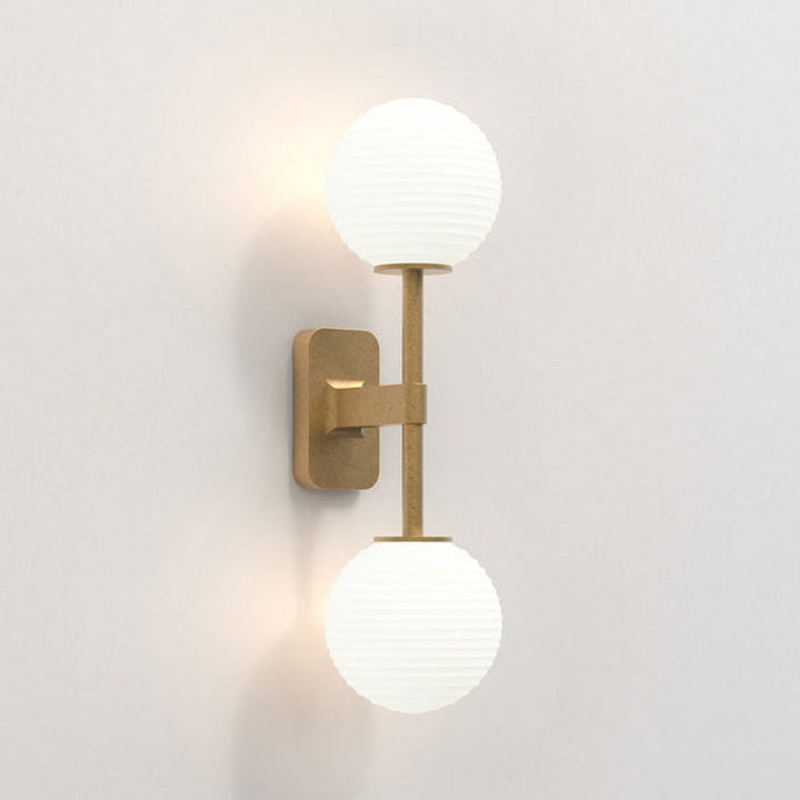 Tacoma Twin vegglampe IP44-Baderomsbelysning vegglamper-Astro Lighting-Messing / Opal ribbed-Asg__1429008+5036004-Lightup.no