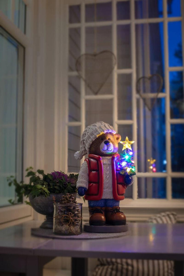 Teddybjørn med 8 LED og timer – 38,5 cm-Julebelysning dekor og pynt-Konstsmide-Flerfarget-4247-000-Lightup.no