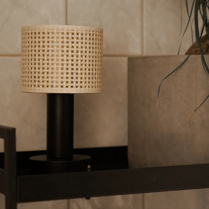 Tiara oppladbar bordlampe 24-Bordlamper-Pr home of Scandinavia Ab-Svart-Prh__110419-Lightup.no