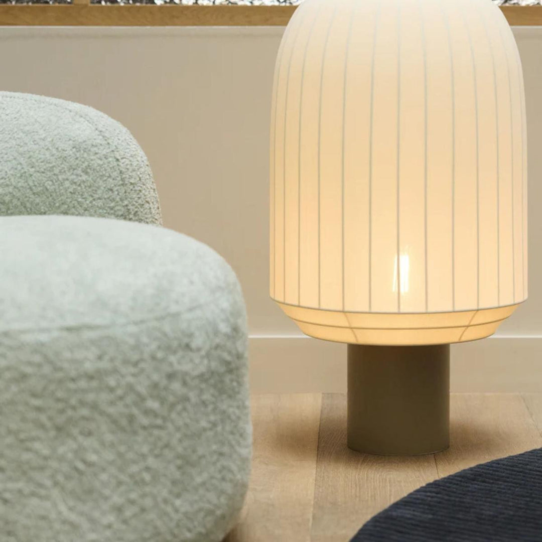 Tradition gulvlampe-Bordlamper-Northern-Offwhite-Non__744-Lightup.no
