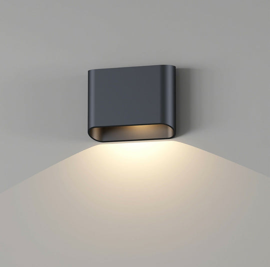 Trem K1 vegglampe 7W 3000 Kelvin - Dimbar-Utebelysning vegg opp og ned-NorDesign-Svart-209090705v2-Lightup.no