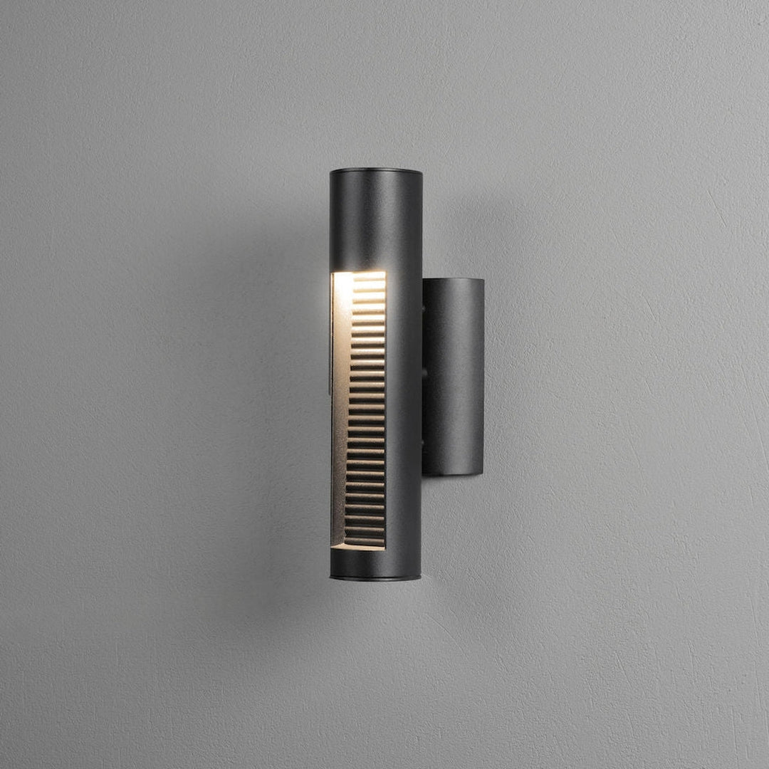 Udine vegglampe utendørs 12W 3000K IP44 - Svart-Utebelysning vegg opp og ned-Konstsmide-Svart-7536-750-Lightup.no