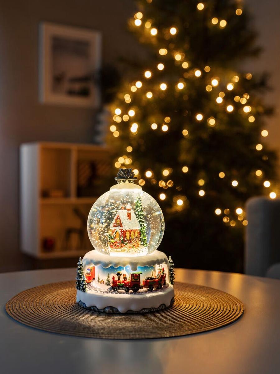 Vannlykt med nisse, roterende tog og musikk-Julebelysning dekor og pynt-Konstsmide-Hvit-4324-000-Lightup.no