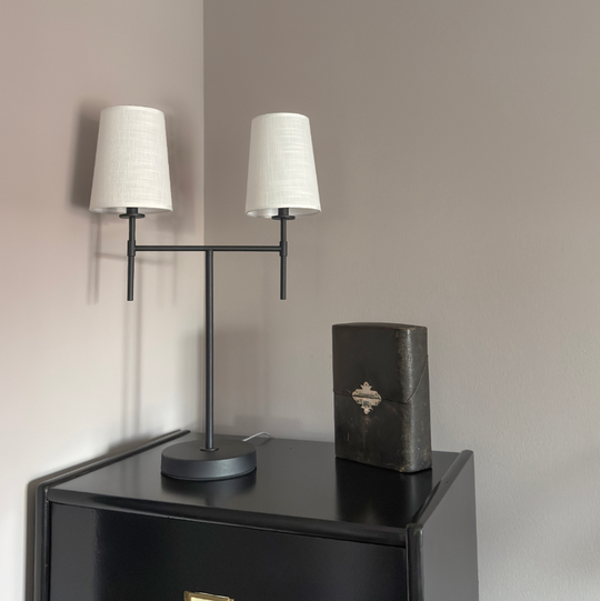 Verbier bordlampe 2-arm-Bordlamper-Aneta Lighting-Svart / Hvit-28086-15-01-Lightup.no