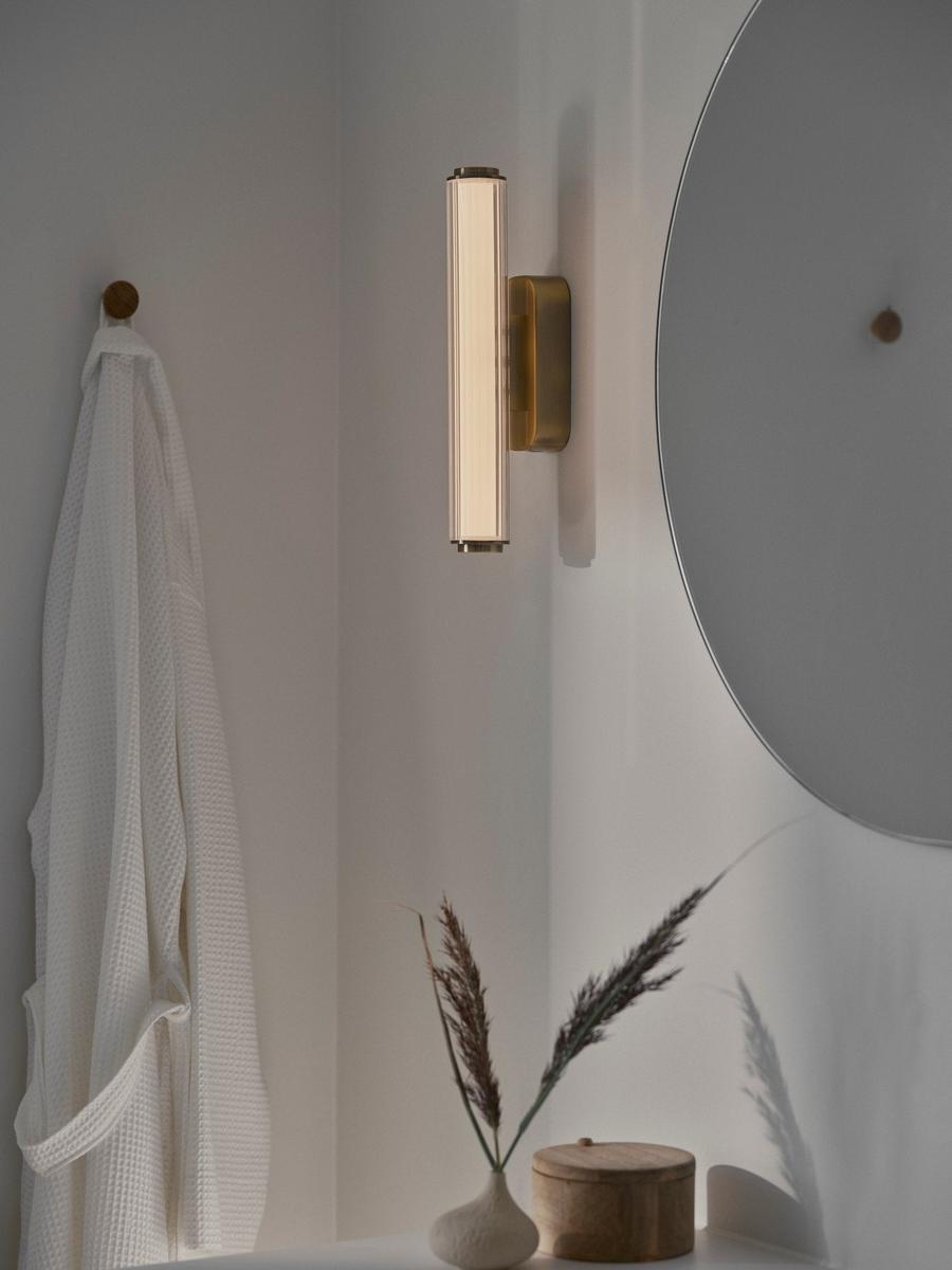 Virelle 32 cm vegglampe 8W 3000/4000 Kelvin IP44 - Dimbar-Baderomsbelysning vegglamper-Nordlux-Svart-2610221003-Lightup.no