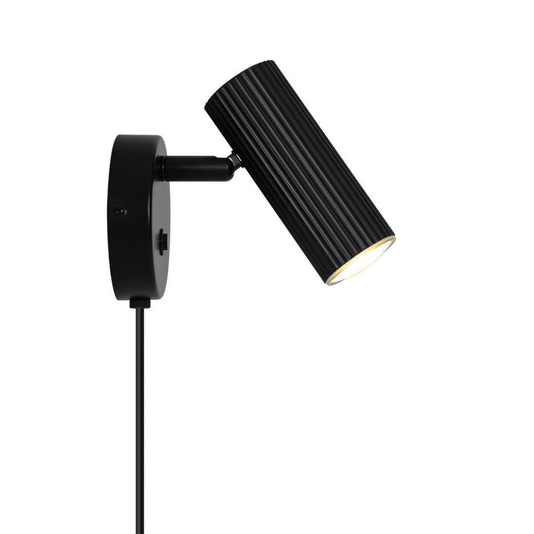 Vivo vegglampe med USB C-Vegglamper-Nordlux-Svart-2612591003-Lightup.no