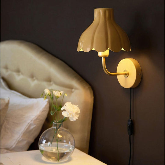 Wells vegglampe-Vegglamper-Pr home of Scandinavia Ab-Beige / Gullfarget-Prh__2832108-Lightup.no