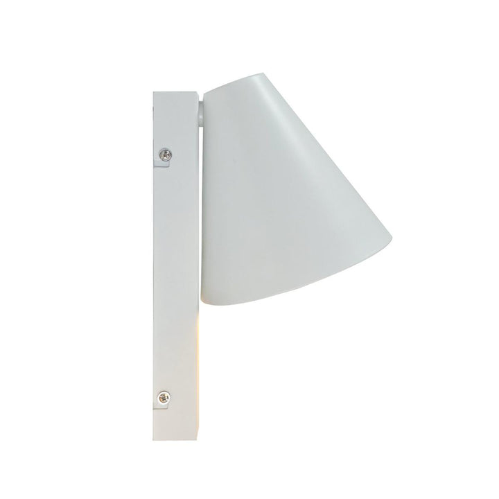 Wilmer vegglampe med USB-Vegglamper-Nordlux-Svart-2512281003-Lightup.no