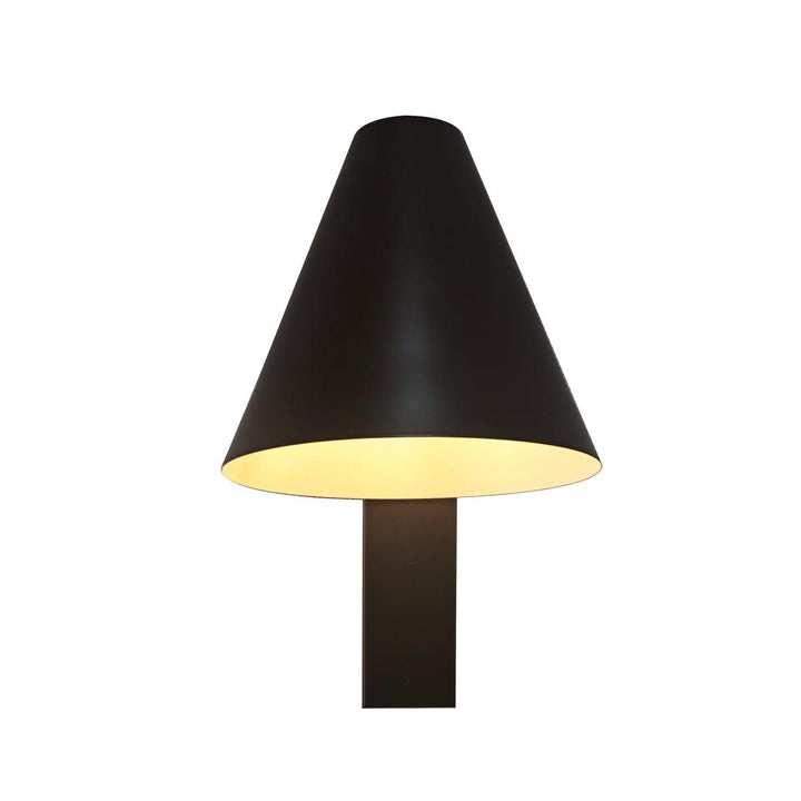 Wilmer vegglampe med USB-Vegglamper-Nordlux-Svart-2512281003-Lightup.no