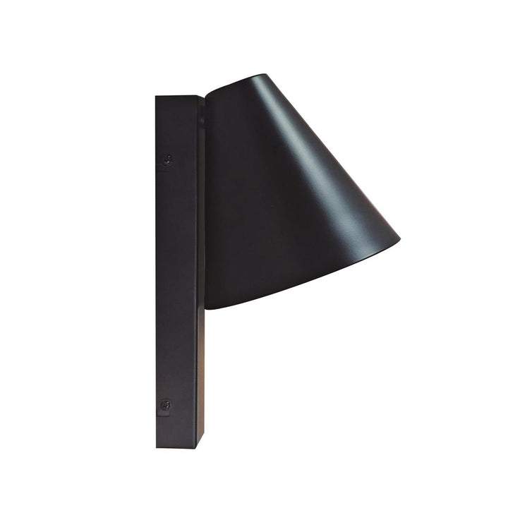 Wilmer vegglampe med USB-Vegglamper-Nordlux-Svart-2512281003-Lightup.no