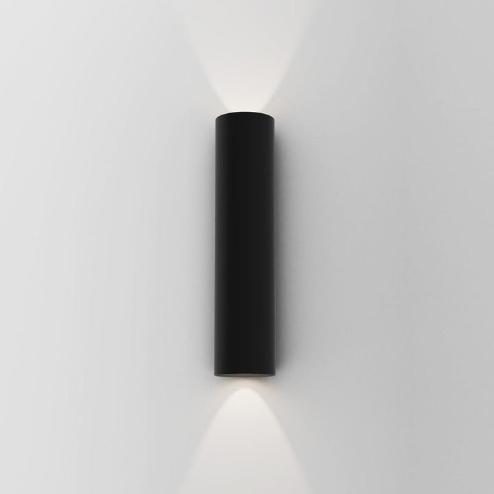 Yuma 300 vegglampe opp/ned-Vegglamper-Astro Lighting-Svart-Asg__1399027-Lightup.no