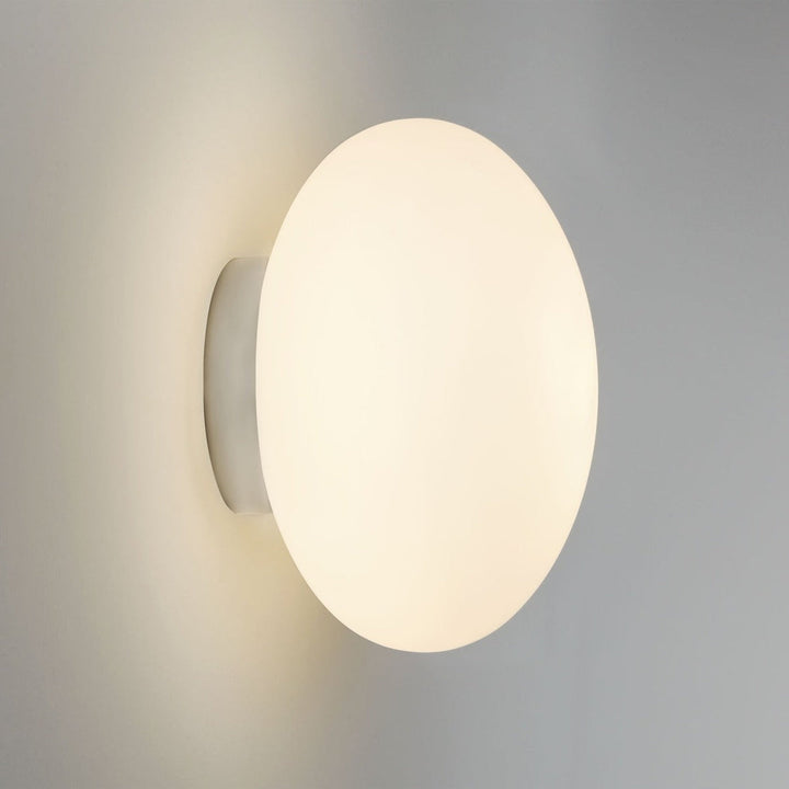 Zeppo vegglampe-Vegglamper-Astro Lighting-Krom / Opal-Asg__1176004-Lightup.no
