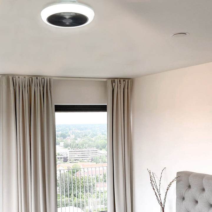 Air taklampe med vifte 25W 2700-6500 Kelvin