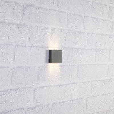 Arion vegglampe opp/ned utendørs IP44 7W - Grå-Utebelysning vegg opp og ned-Marksløjd-106522-Lightup.no