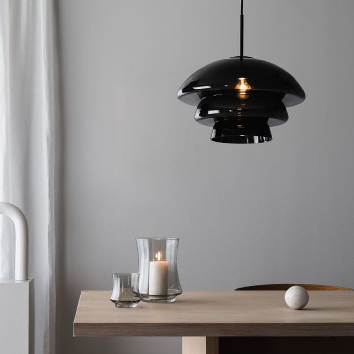 Arkivlampe 4006 Large - Grå - Matt Sort-Takpendler-Hadeland Glassverk-Grå-Hak__HG340-4006-2233-Matt-Sort-Lightup.no