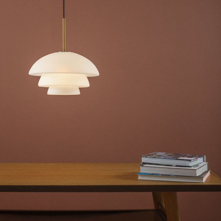 Arkivlampe 4006 Large - Hvit - Messing-Takpendler-Hadeland Glassverk-Hvit / Messing-Hak__340-4006-1010-Matt-Messing-Lightup.no