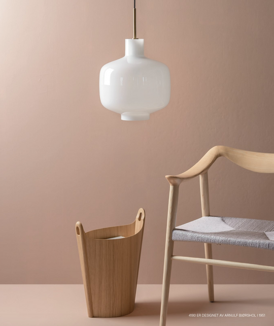 Arkivlampe 4180 - Large - Hvit - Sort-Takpendler-Hadeland Glassverk-Hvit-Hak__HG300-4180-1010-Matt-Sort-Lightup.no