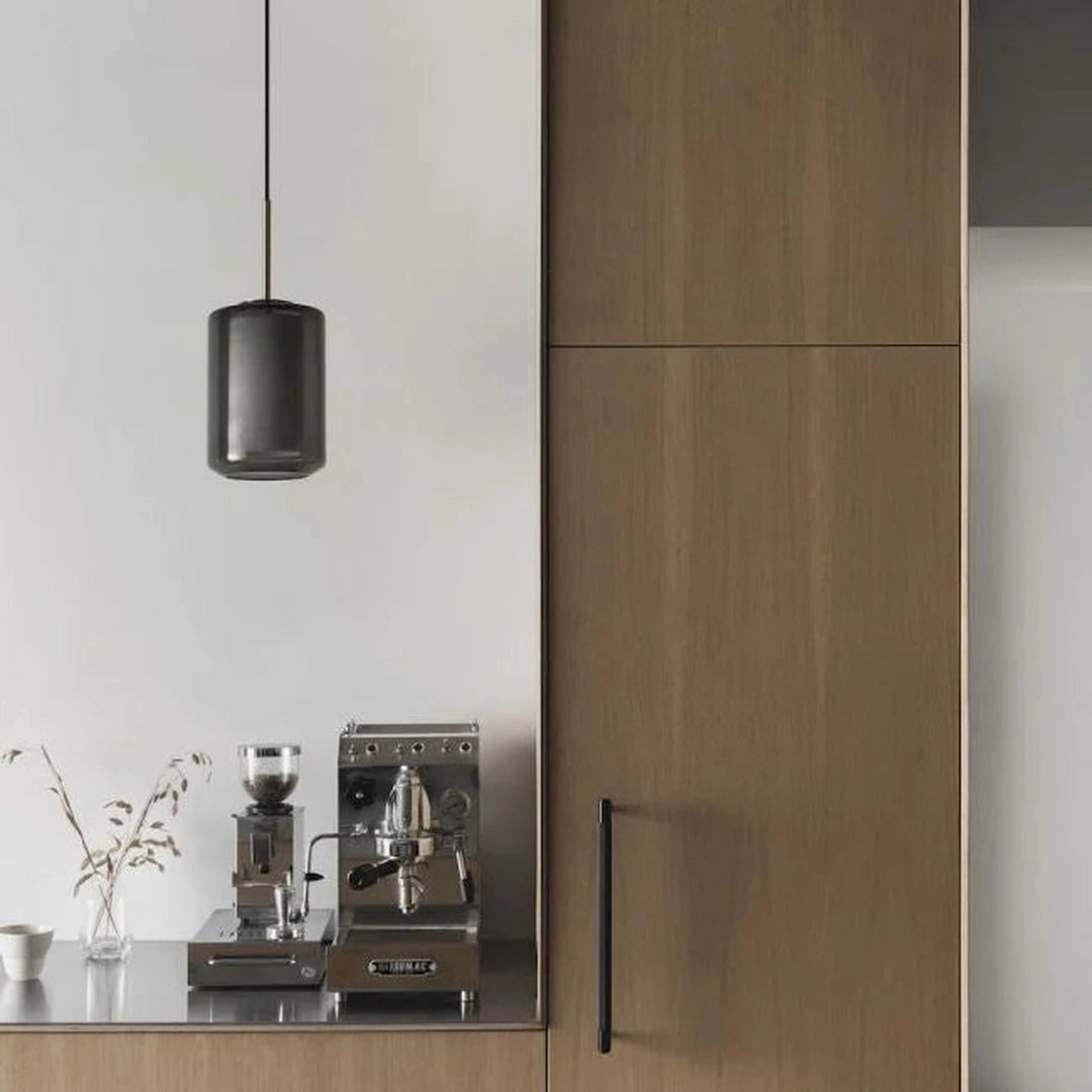 Arkivlampe 4245 - Sort-Takpendler-Hadeland Glassverk-Hvit-Hak__HG248-4245-2233-Sort-Lightup.no