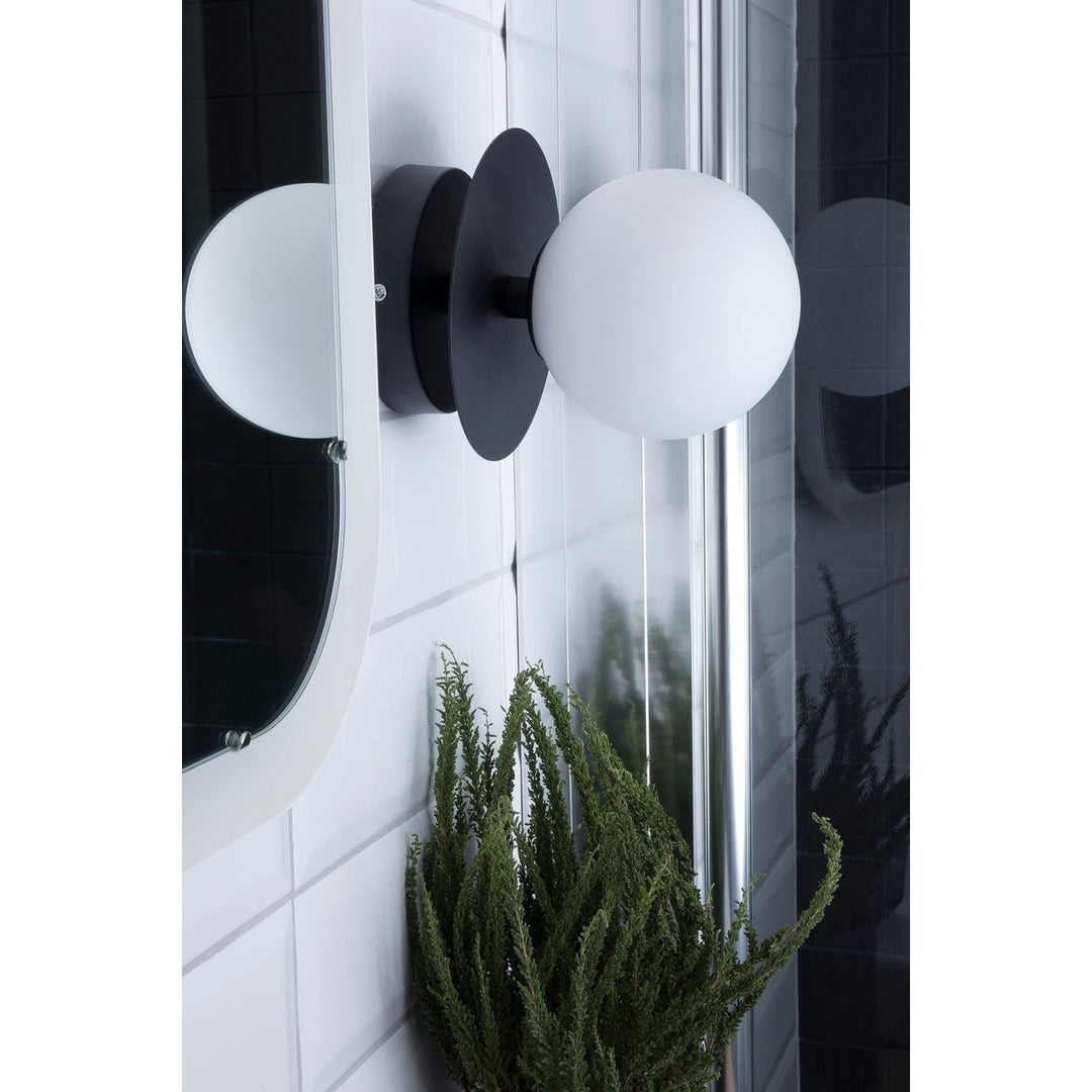 Art deco tak/vegglampe - Svart-Taklamper-Globen Lighting-Svart-694108-Lightup.no