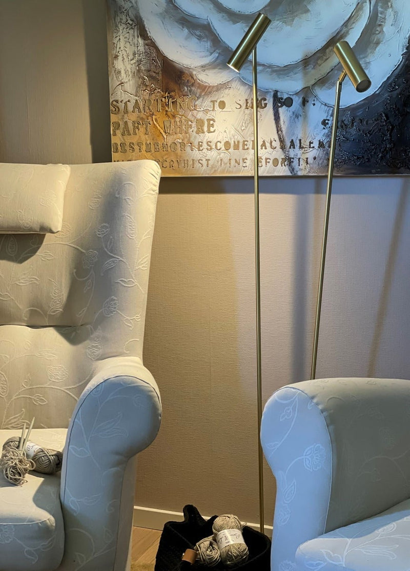 Artic gulvlampe dobbel 2x6W Dimbar - Matt Messing-Gulvlamper-Aneta Lighting-69101-25-Lightup.no