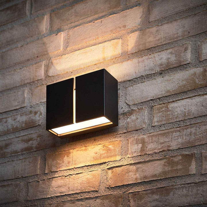 Ask vegglampe opp/ned utendørs 11W 2700K IP65 - Svart-Utebelysning vegg opp og ned-LOOM Design-Svart-LF-807-001-Lightup.no