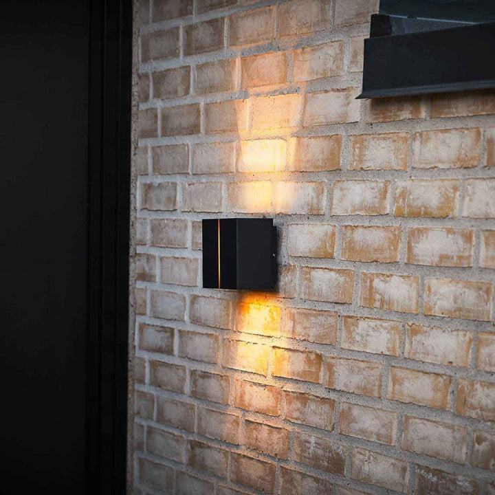 Ask vegglampe opp/ned utendørs 11W 2700K IP65 - Svart-Utebelysning vegg opp og ned-LOOM Design-Svart-LF-807-001-Lightup.no